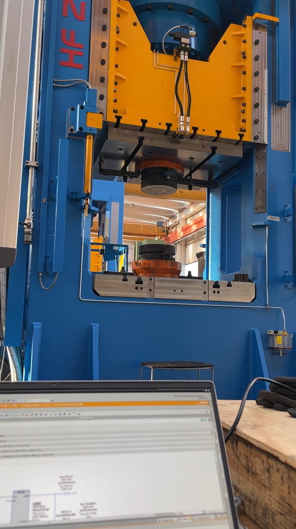 Hydraulic Forging Press Thumbnail